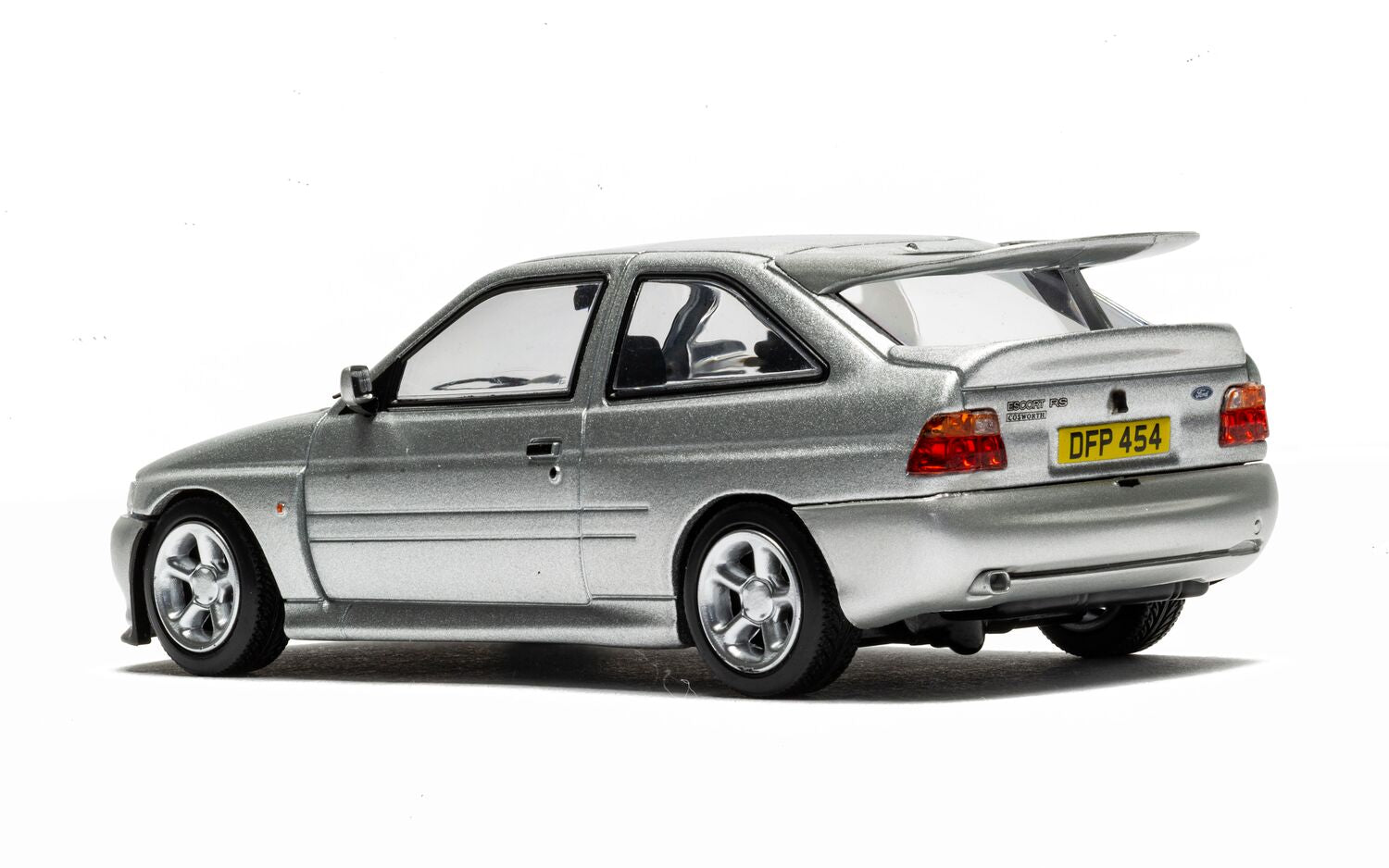 Corgi Ford Escort RS Cosworth Luxury - Moondust Silver VA14806 1:43