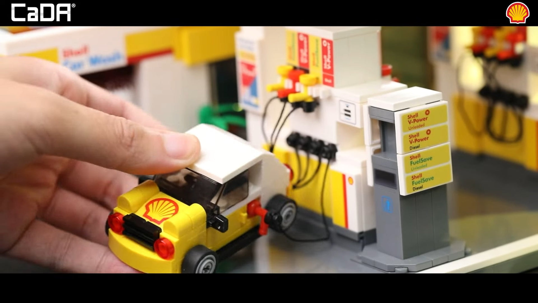 CaDA Shell Retail Stations Brick Model Kits (Set of 4) Service Station, Pumps, Shop, Car Wash