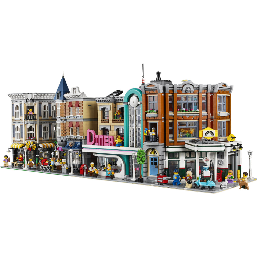 Corner Garage 10264 | Creator | LEGO