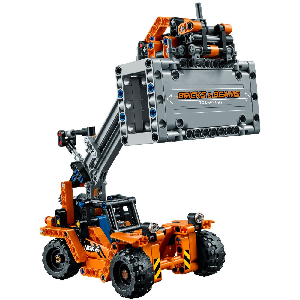 Container Yard 42062 | Technics | LEGO