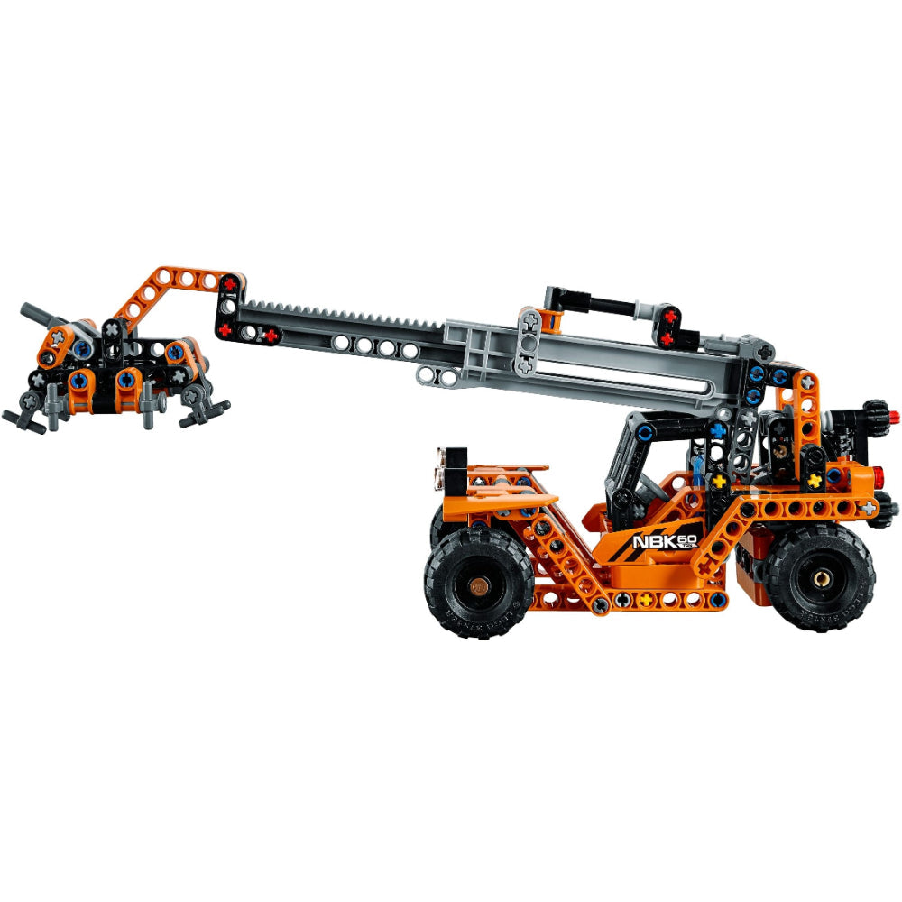 Container Yard 42062 | Technics | LEGO