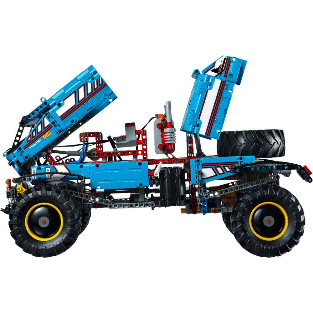 All Terrain Tow Truck 6x6 42070 | Technics | LEGO