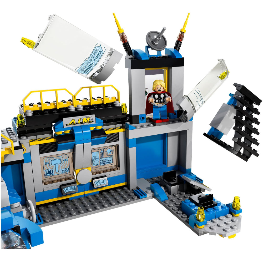 Avengers: Hulk Lab Smash 76018 | Marvel Super Heroes | LEGO