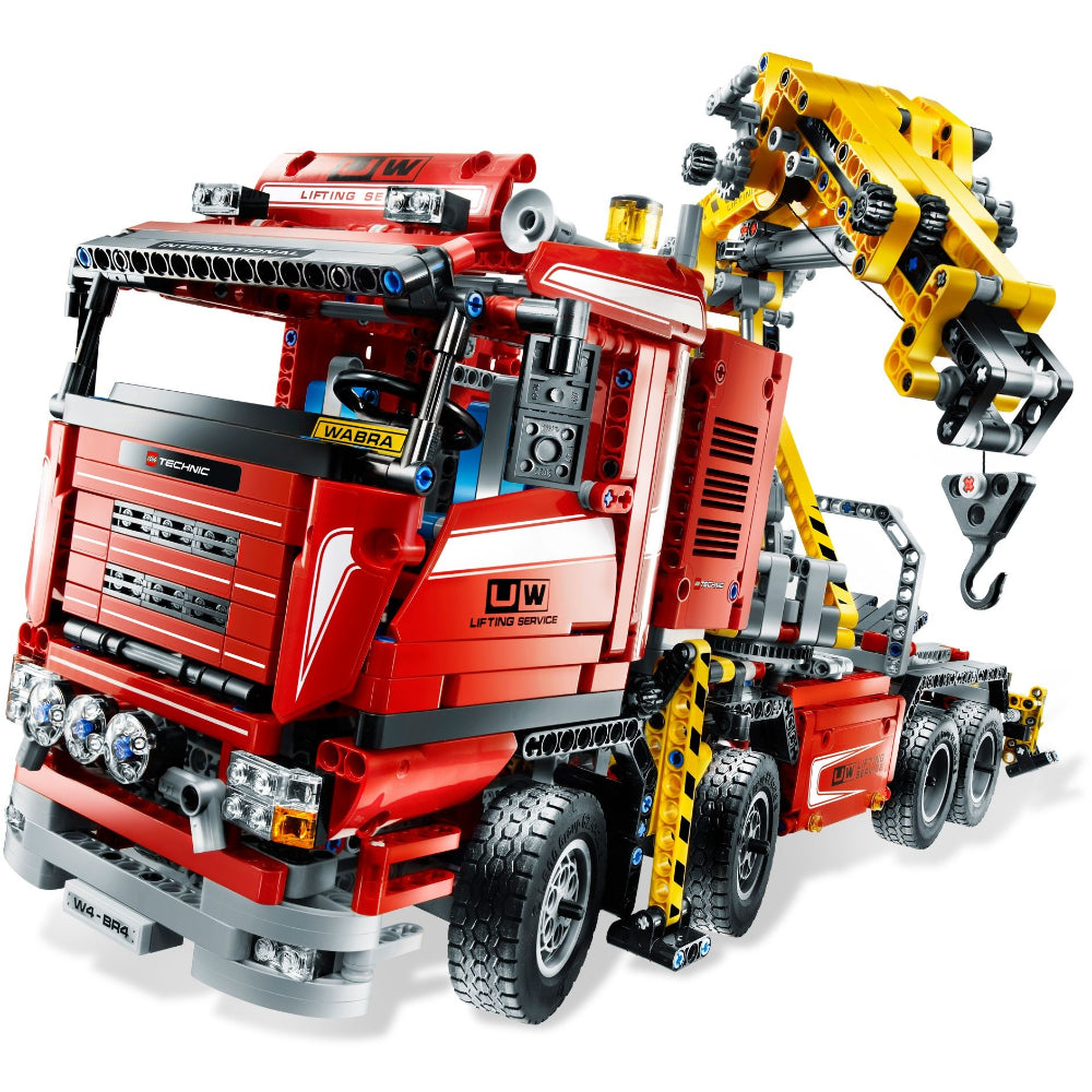 Crane Truck 8258 | Technics | LEGO