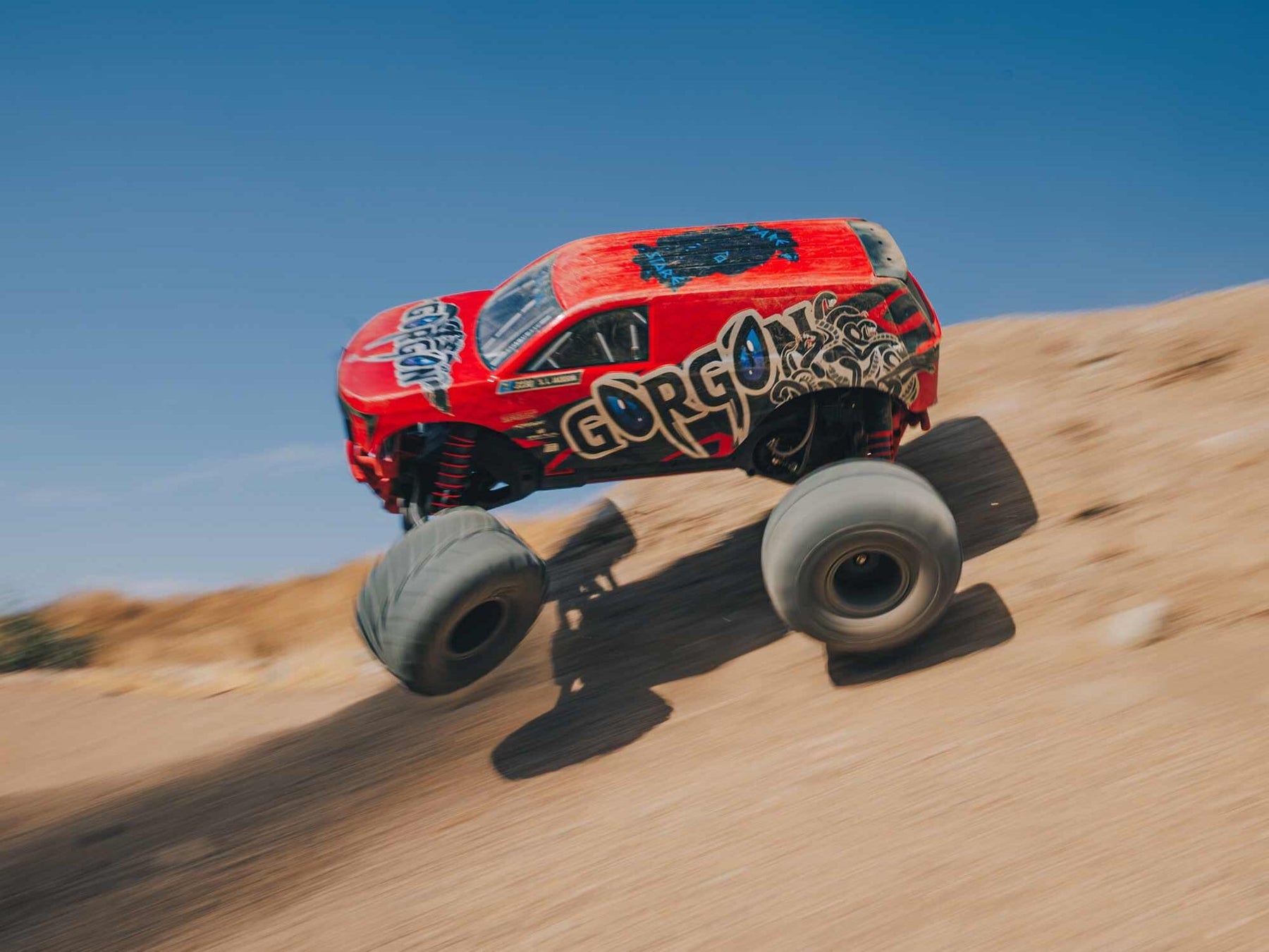 Arrma Gorgon 2Wd Mt 1/10 RTR Smart W/8.4V Batt/Usb Charger Red C-ARA3230ST2