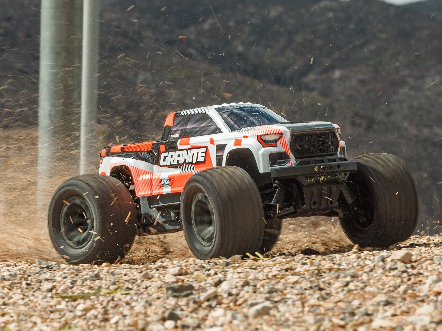 Arrma 1/10 GRANITE MEGA 665 4X4 RTR Monster Truck Orange C-ARA4202V4T3