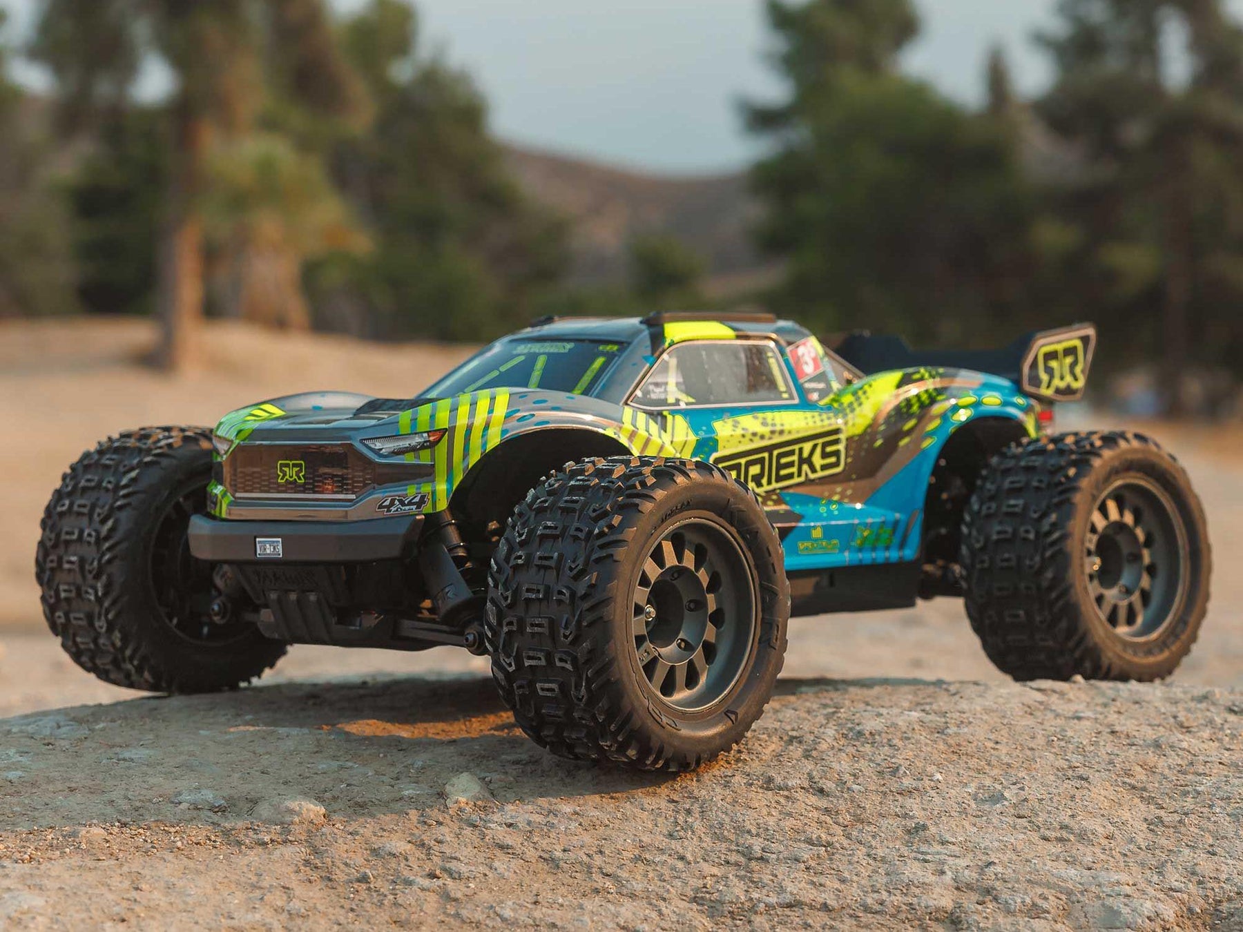 1/10 VORTEKS 223S BLX 4X4 Stadium Truck RTR with DSC Teal C-ARA4305V4T2