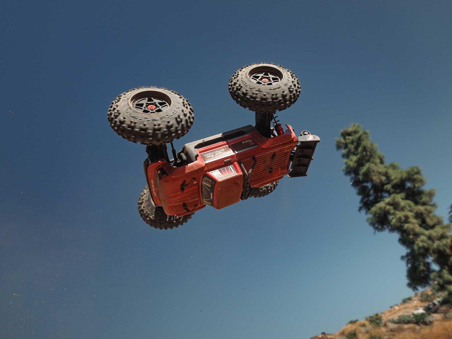 Arrma 1/10 Outcast 4X4 4S Blx Centre Diff Stunt Mt (Red) C-ARA4410V2T4