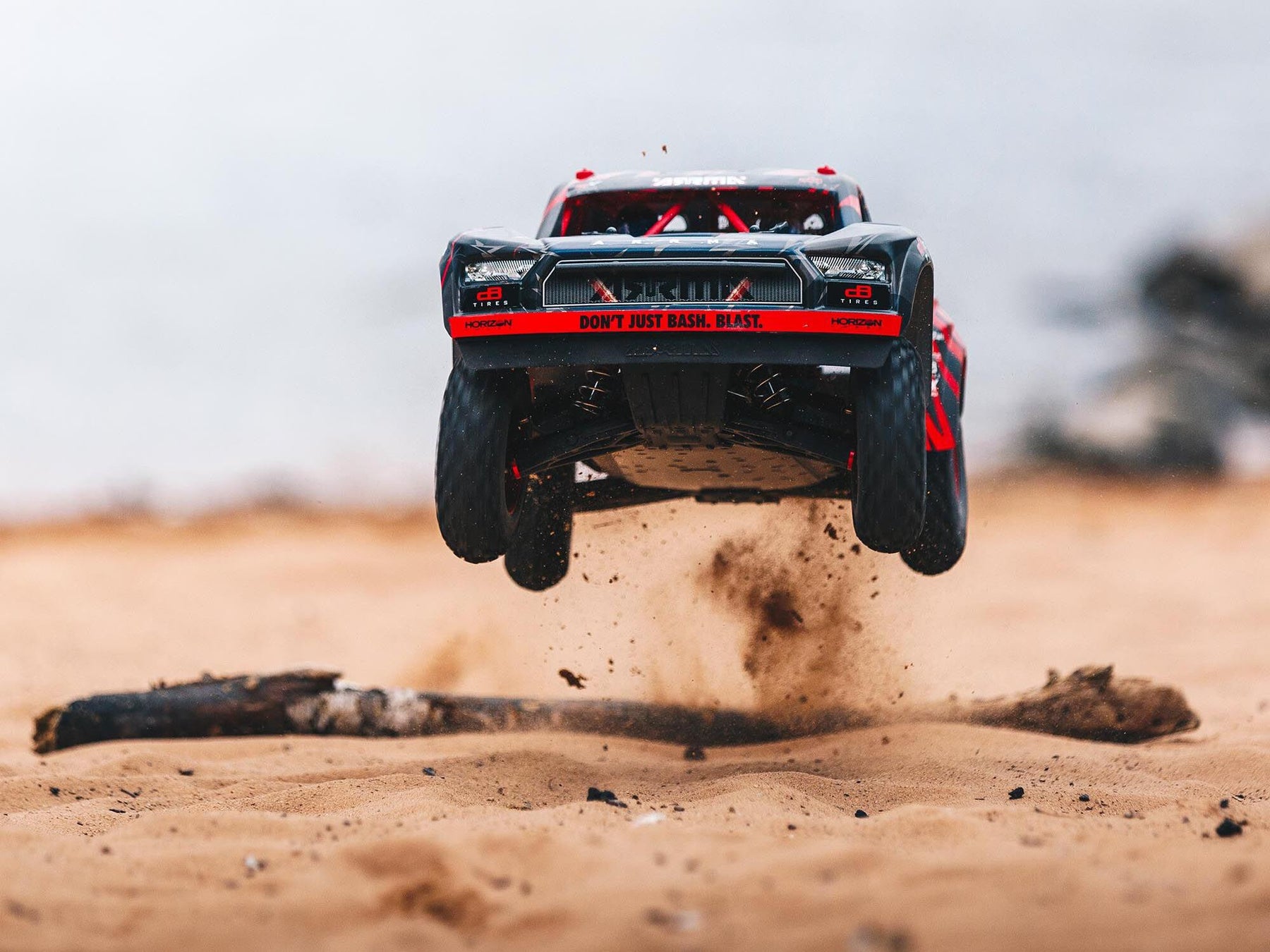 ARRMA Mojave 6S BLX 1/7 Desert Truck Blk/Red C-ARA7604V2T2