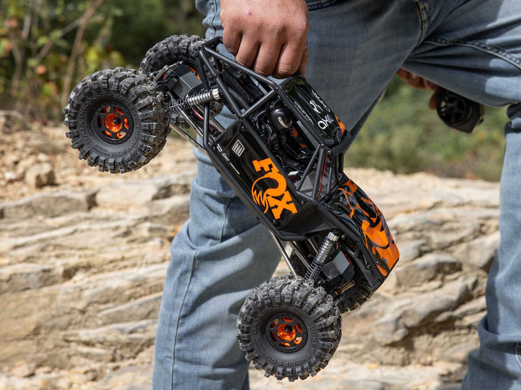 Axial 1/10 UTB10 Capra 1.9 4X4 4WS Trail Buggy - Orange C-AXI-1543T1