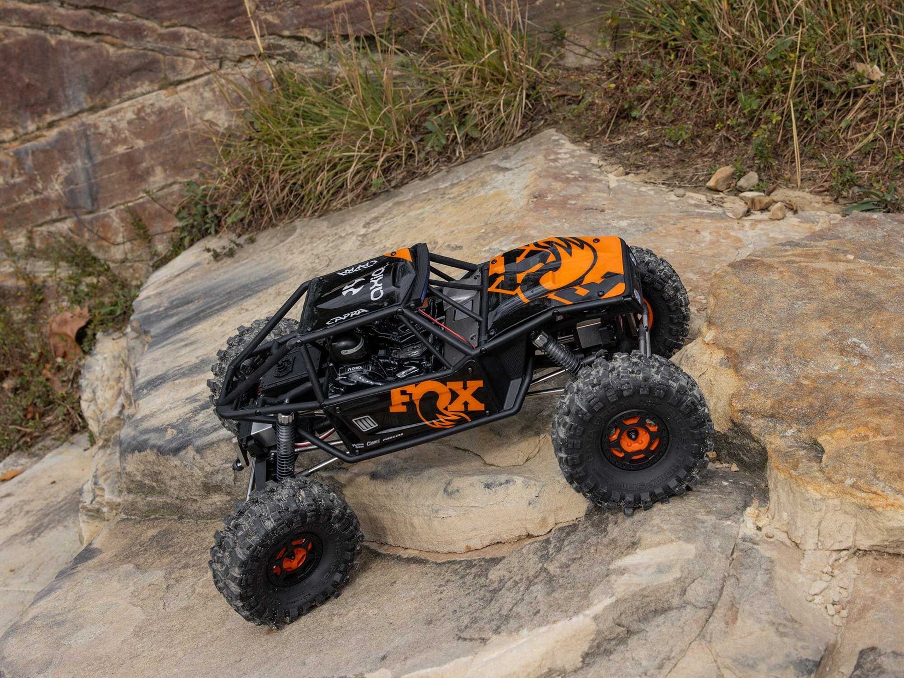 Axial 1/10 UTB10 Capra 1.9 4X4 4WS Trail Buggy - Orange C-AXI-1543T1