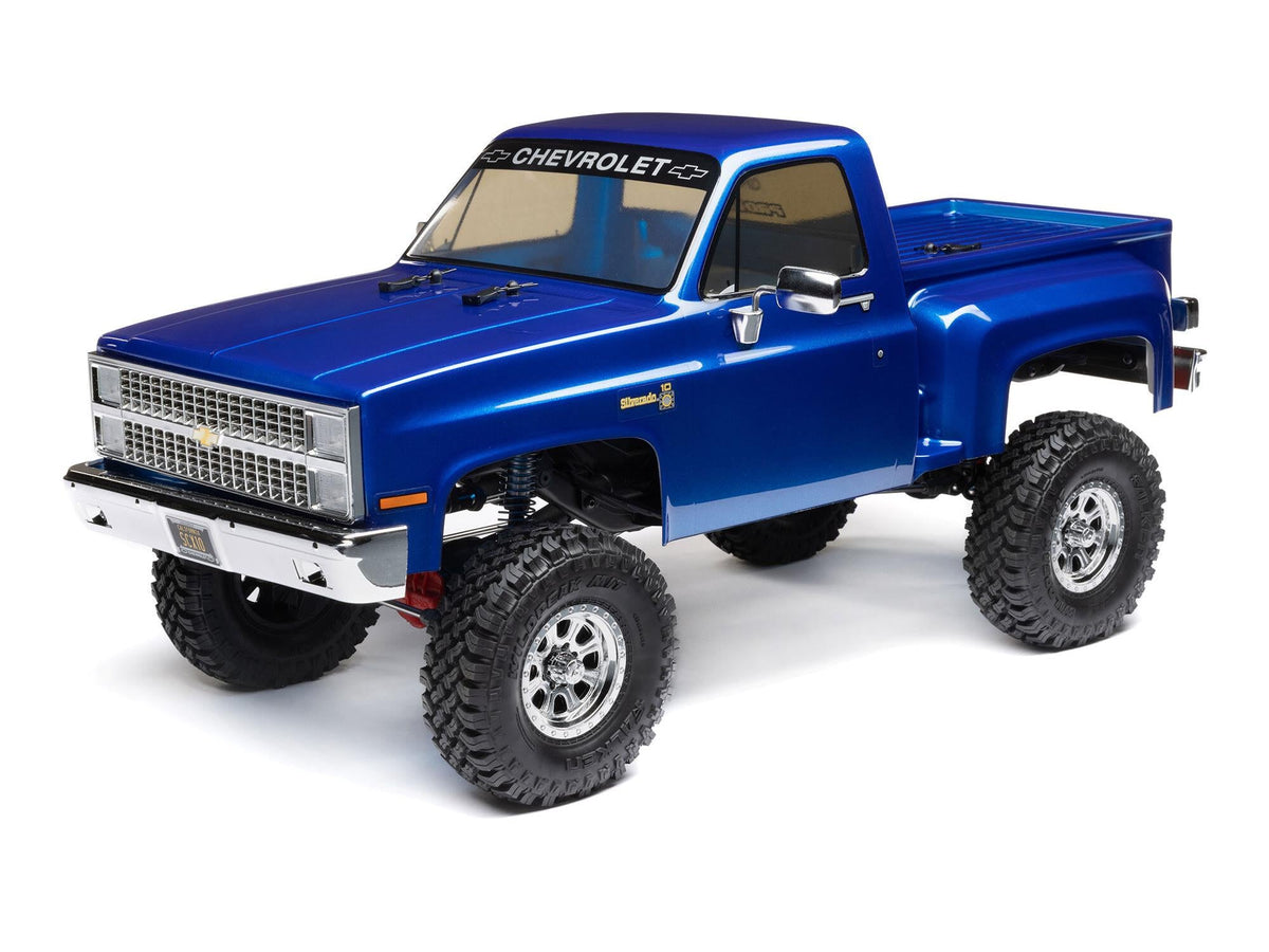 Axial 1/10 Scx10 Iii Base Camp 1982 Chevy K10 4X4 Rtr, Blue C-AXI03030T1