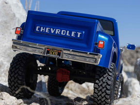 Axial 1/10 Scx10 Iii Base Camp 1982 Chevy K10 4X4 Rtr, Blue C-AXI03030T1