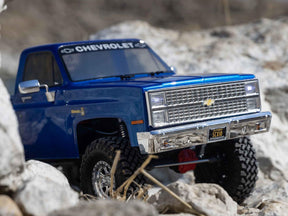 Axial 1/10 Scx10 Iii Base Camp 1982 Chevy K10 4X4 Rtr, Blue C-AXI03030T1