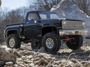 Axial 1/10 Scx10 Iii Base Camp 1982 Chevy K10 4X4 Rtr, Black C-AXI03030T2