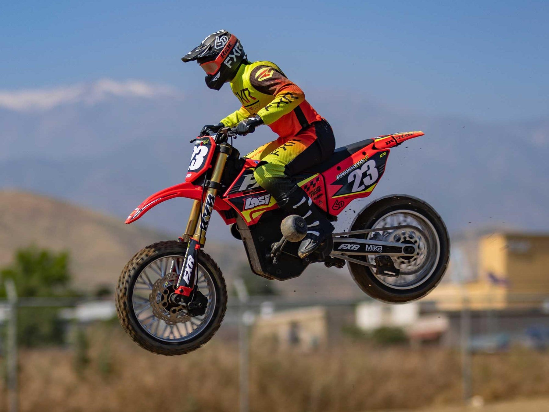 Losi 1/4 Promoto-Mx Motorcycle RTR, Fxr (Red) C-LOS06000T1